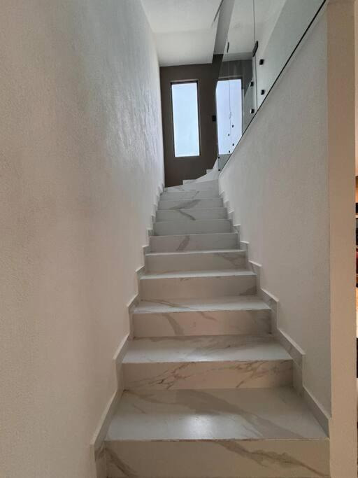 Miranda Casa Queretaro Facturamosヴィラ エクステリア 写真